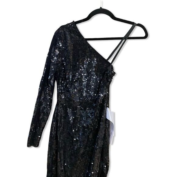 Mac Duggal 10788 SEQUINED ONE SLEEVE HIGH SLIT GOWN Black One-Shoulder Dress 2 - Picture 6 of 9